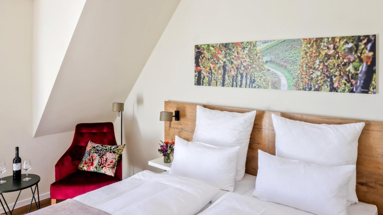 Landhotel Lutz Ug Oberderdingen Exterior foto